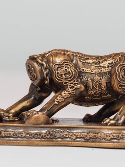 เสือหัวขาด รุ่น ราชาพยัคฆ์ เนื้อทองแดงซาติน