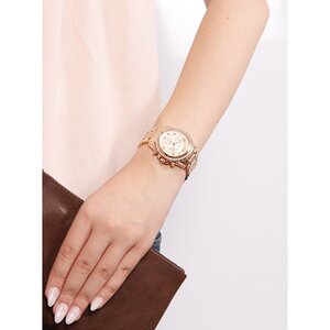 นาฬิกาข้อมือผู้หญิง