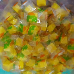 เยลลี่ผลไม้ บ๊วยรวมรส