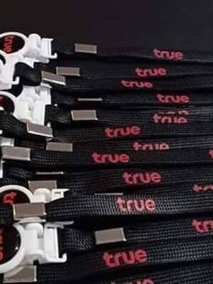 สายคล้อง true (พื้นสีดำ)